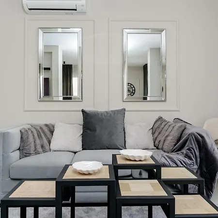 ヴィラ Luxury Metramaris2 マリンスカ