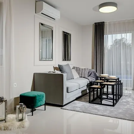 Villa Luxury Metramaris2 *