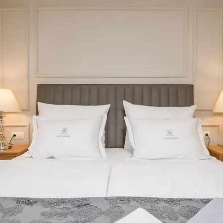 فيلة Luxury Metramaris2 مالينسكا