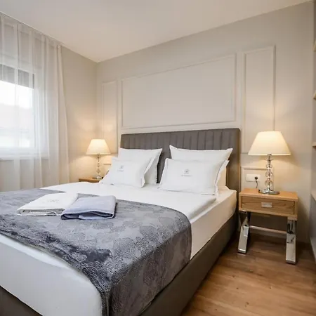 Luxury Metramaris2 וילה מאלינסקה