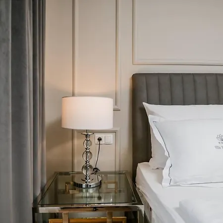 Villa Luxury Metramaris2 *